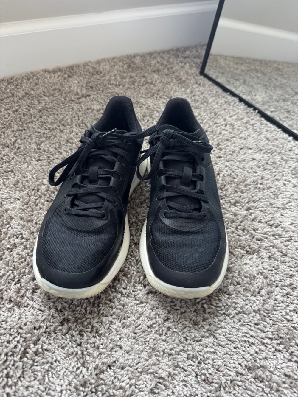 Women’s lululemon strongfeel low training shoes
